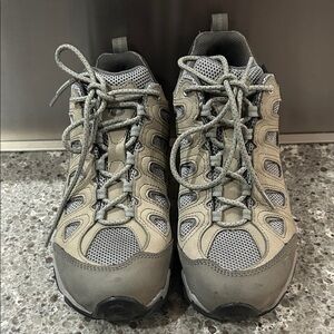 Stylish Gray Women's Hiking Shoes